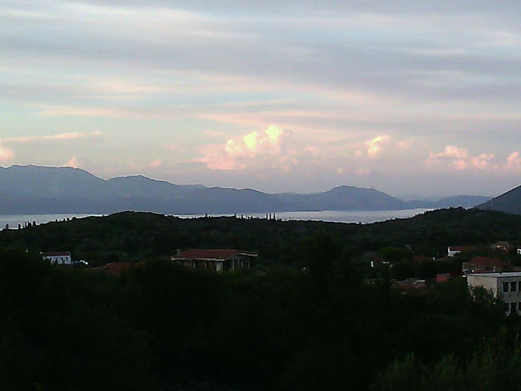 Vervekis Apartments Fiskardo Buitenkant foto