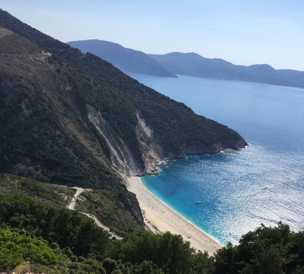 Vervekis Apartments Fiskardo Buitenkant foto