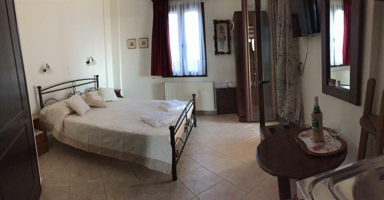 Vervekis Apartments Fiskardo Buitenkant foto